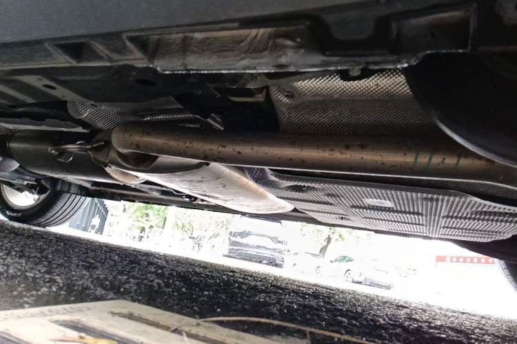 Used Geely Auto Haoyue L 2024 2.0T DCT Flagship Version Chassis Rear Left