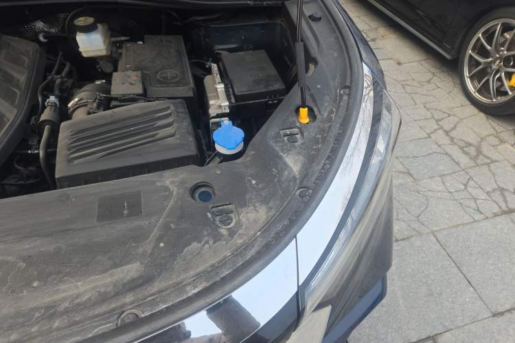 Used Geely Auto Haoyue L 2024 2.0T DCT Prestige Version Engine Bay Left
