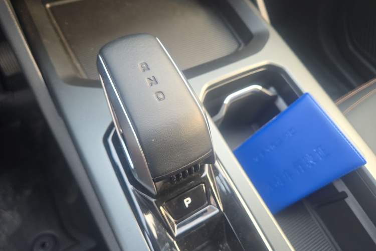 Used Geely Auto Haoyue L 2024 2.0T DCT Prestige Version Gear Lever