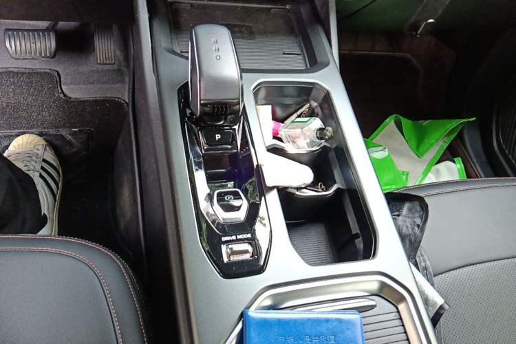 Used Geely Auto Haoyue L 2024 2.0T DCT Flagship Version Gear Lever