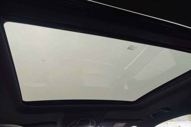 Used Geely Auto Haoyue L 2024 2.0T DCT Prestige Version Headliner