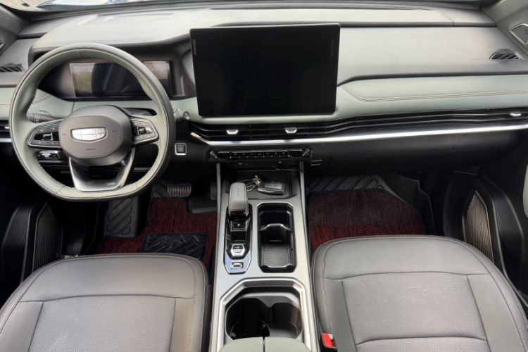 Used Geely Auto Haoyue L 2024 2.0T DCT Prestige Version Interior 1