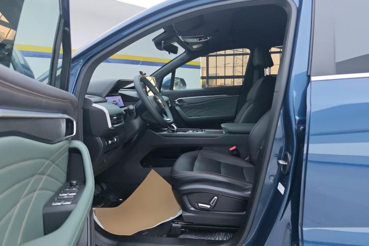 Used Geely Auto Haoyue L 2024 2.0T DCT Prestige Version Left Front Seat