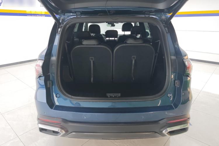 Used Geely Auto Haoyue L 2024 2.0T DCT Prestige Version Trunk