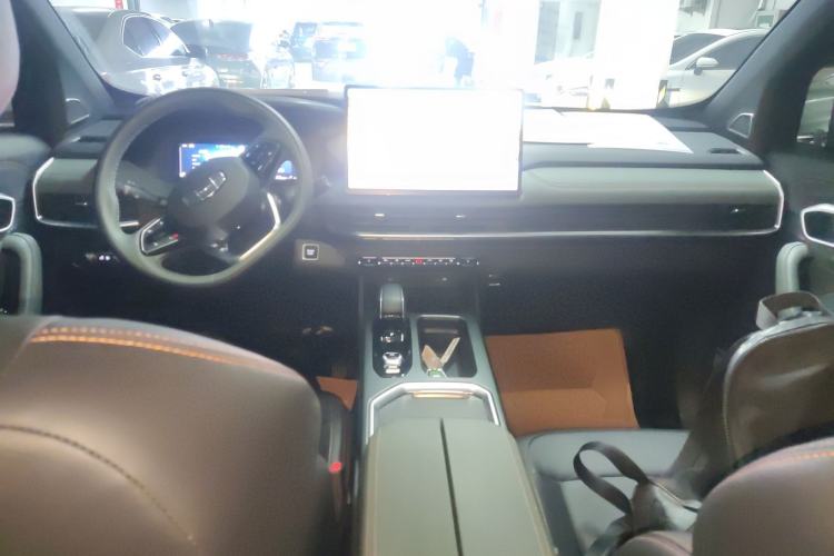 Used Geely Auto Haoyue L 2024 2.0T DCT Prestige Version Center Console
