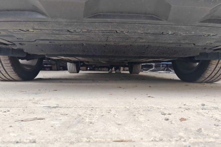 Used Geely Auto Haoyue L 2024 2.0T DCT Prestige Version Chassis Front