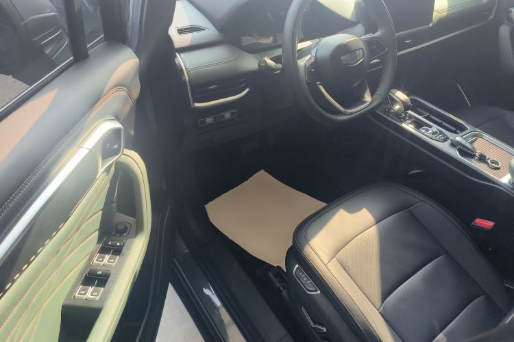 Used Geely Auto Haoyue L 2024 2.0T DCT Flagship Version Driver Seat