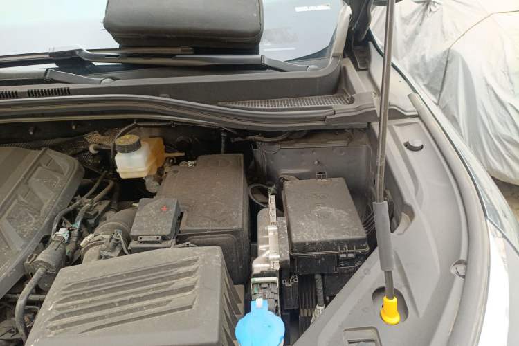 Used Geely Auto Haoyue L 2024 2.0T DCT Prestige Version Engine Bay Left