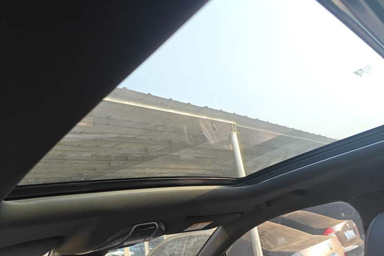 Used Geely Auto Haoyue L 2024 2.0T DCT Flagship Version Headliner