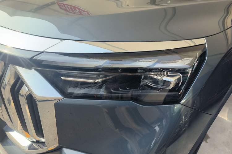 Used Geely Auto Haoyue L 2024 2.0T DCT Flagship Version Left Front Headlight