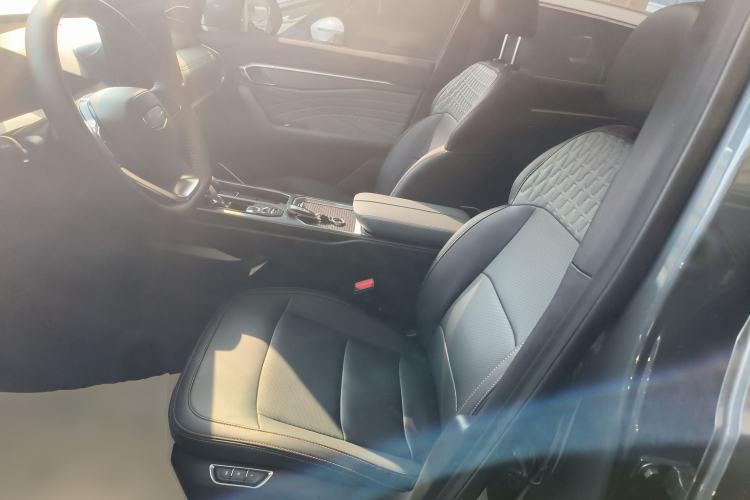 Used Geely Auto Haoyue L 2024 2.0T DCT Flagship Version Left Front Seat