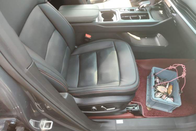 Used Geely Auto Haoyue L 2024 2.0T DCT Flagship Version Right Front Seat