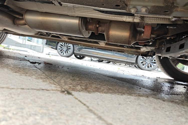 Used Geely Auto Haoyue L 2024 2.0T DCT Prestige Version Chassis Front Right
