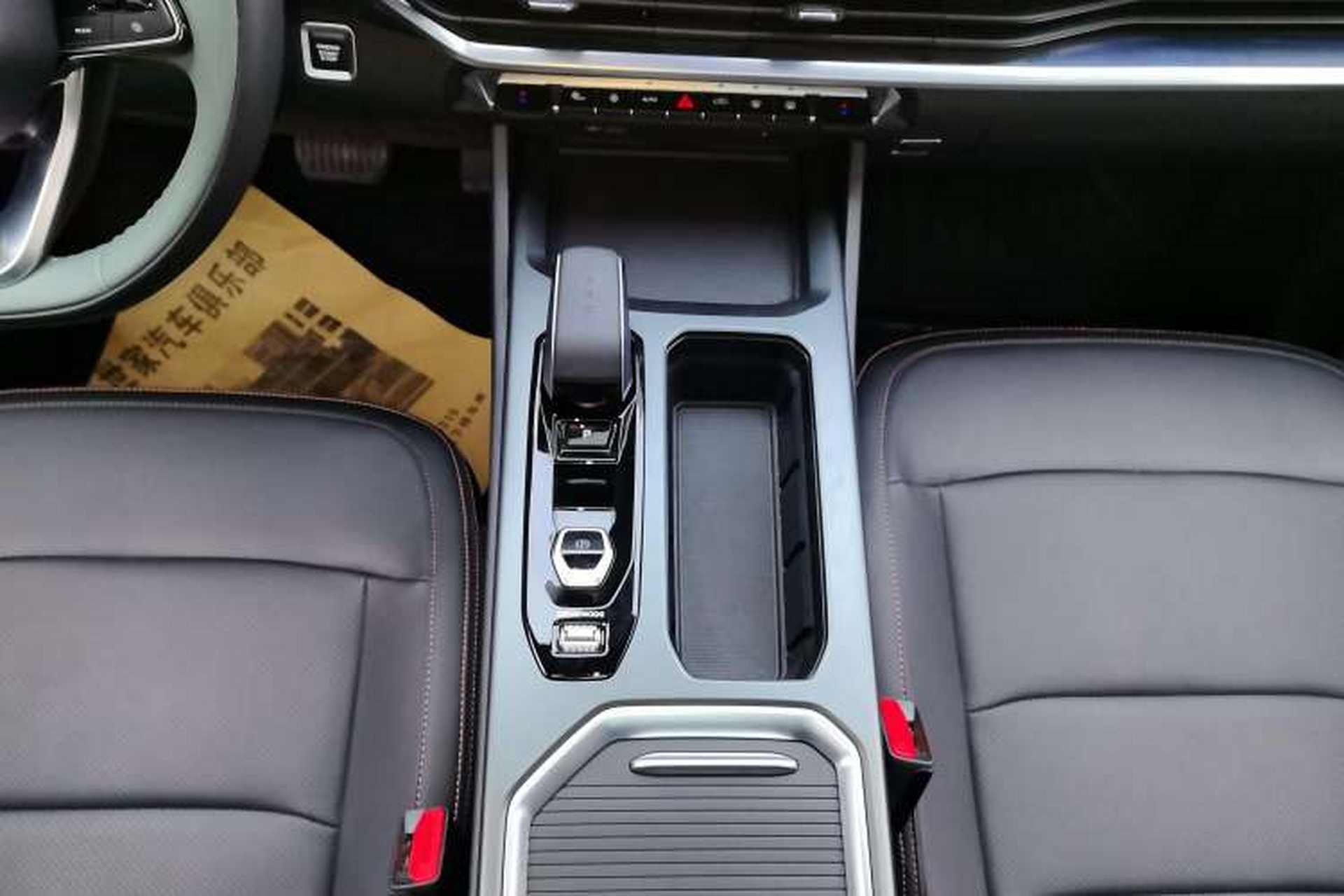 Used Geely Auto Haoyue L 2024 2.0T DCT Prestige Version Gear Lever