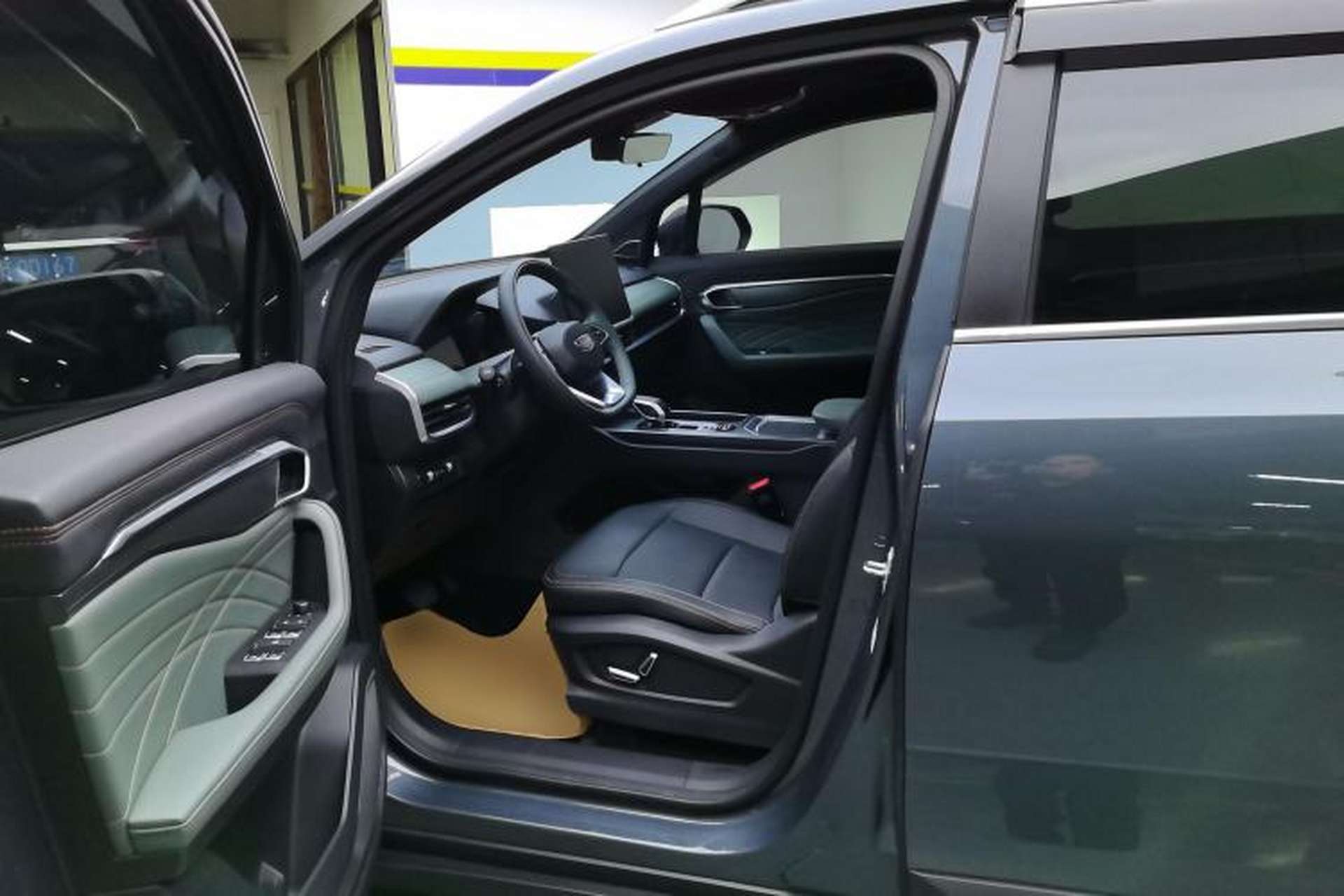 Used Geely Auto Haoyue L 2024 2.0T DCT Prestige Version Left Front Seat