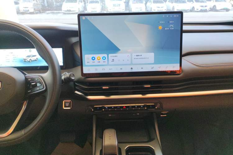 Used Geely Auto Haoyue L 2024 2.0T DCT Flagship Version Audio And AC Panel