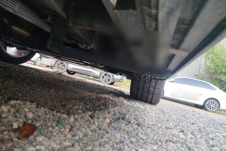 Used Geely Auto Haoyue L 2024 2.0T DCT Flagship Version Chassis Front Right