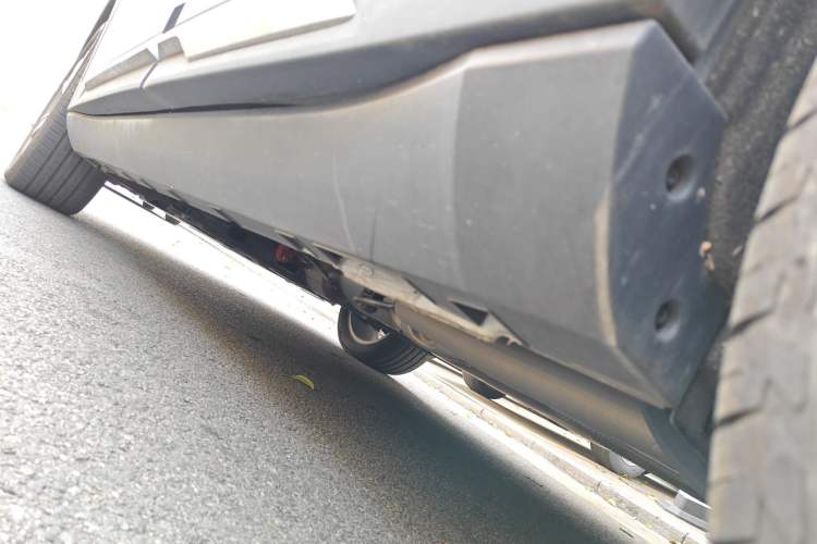 Used Geely Auto Haoyue L 2024 2.0T DCT Prestige Version Chassis Rear Left