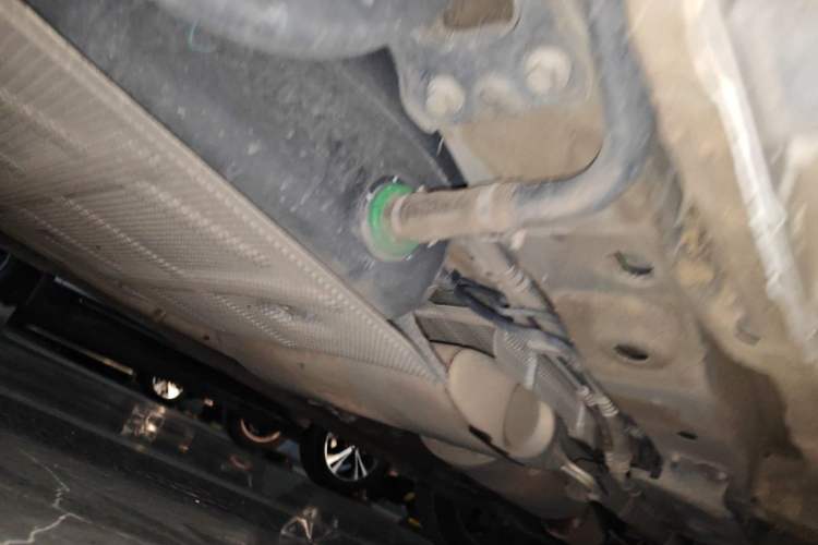 Used Geely Auto Haoyue L 2024 2.0T DCT Luxury Version Chassis Rear Right