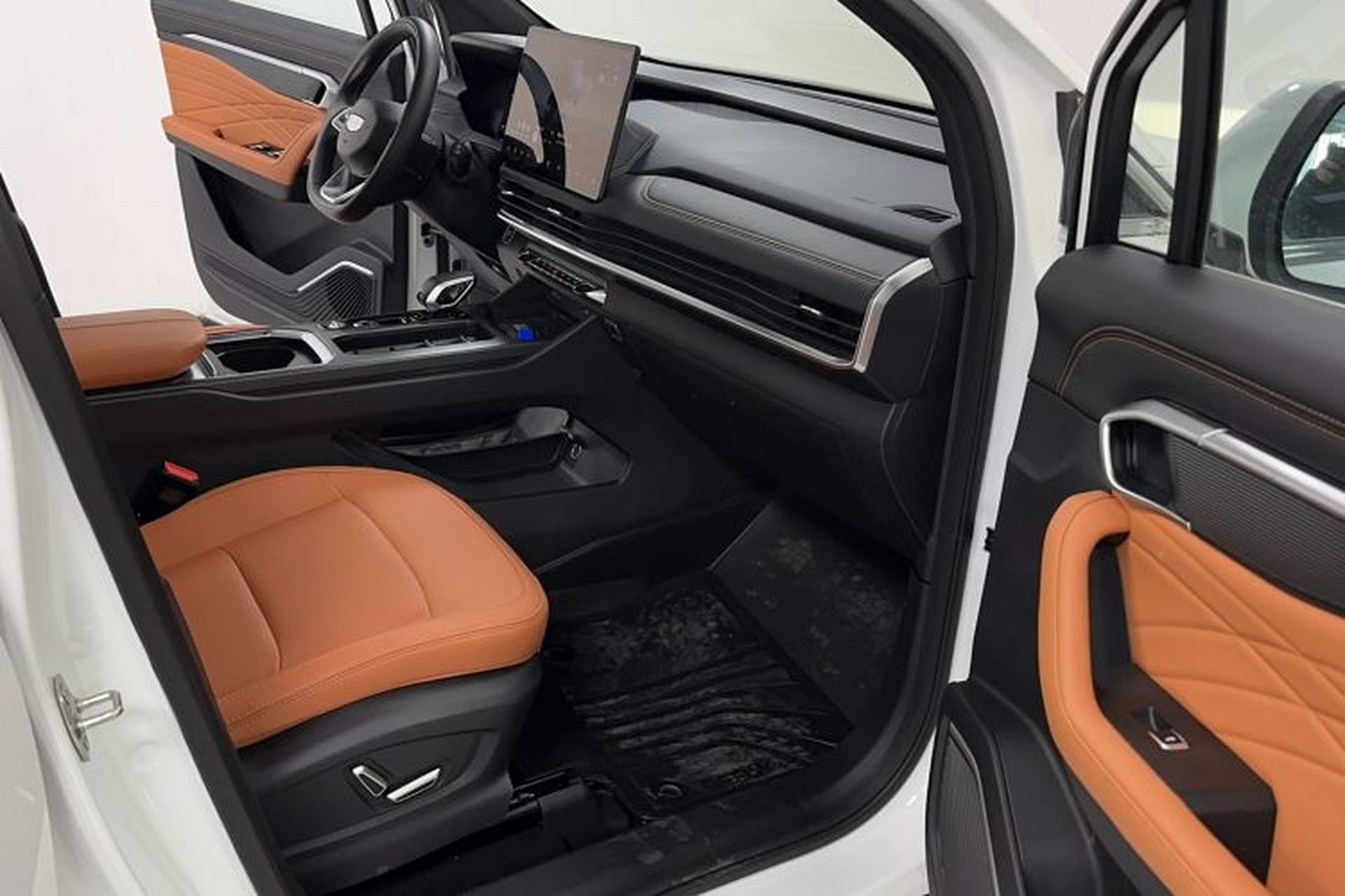 Used Geely Auto Haoyue L 2024 2.0T DCT Flagship Version Driver Seat