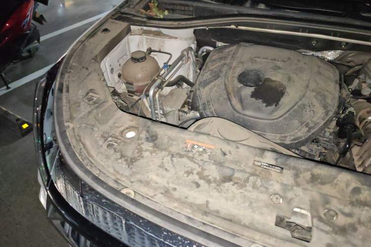 Used Geely Auto Haoyue L 2024 2.0T DCT Luxury Version Engine Bay Right
