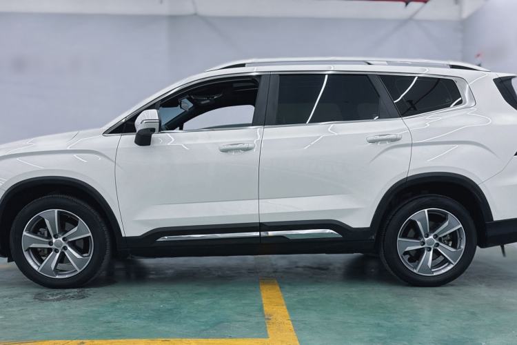 Used Geely Auto Haoyue L 2024 2.0T DCT Flagship Version Exterior 3