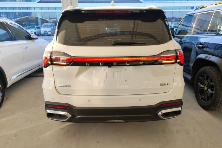 Used Geely Auto Haoyue L 2024 2.0T DCT Flagship Version Exterior 4