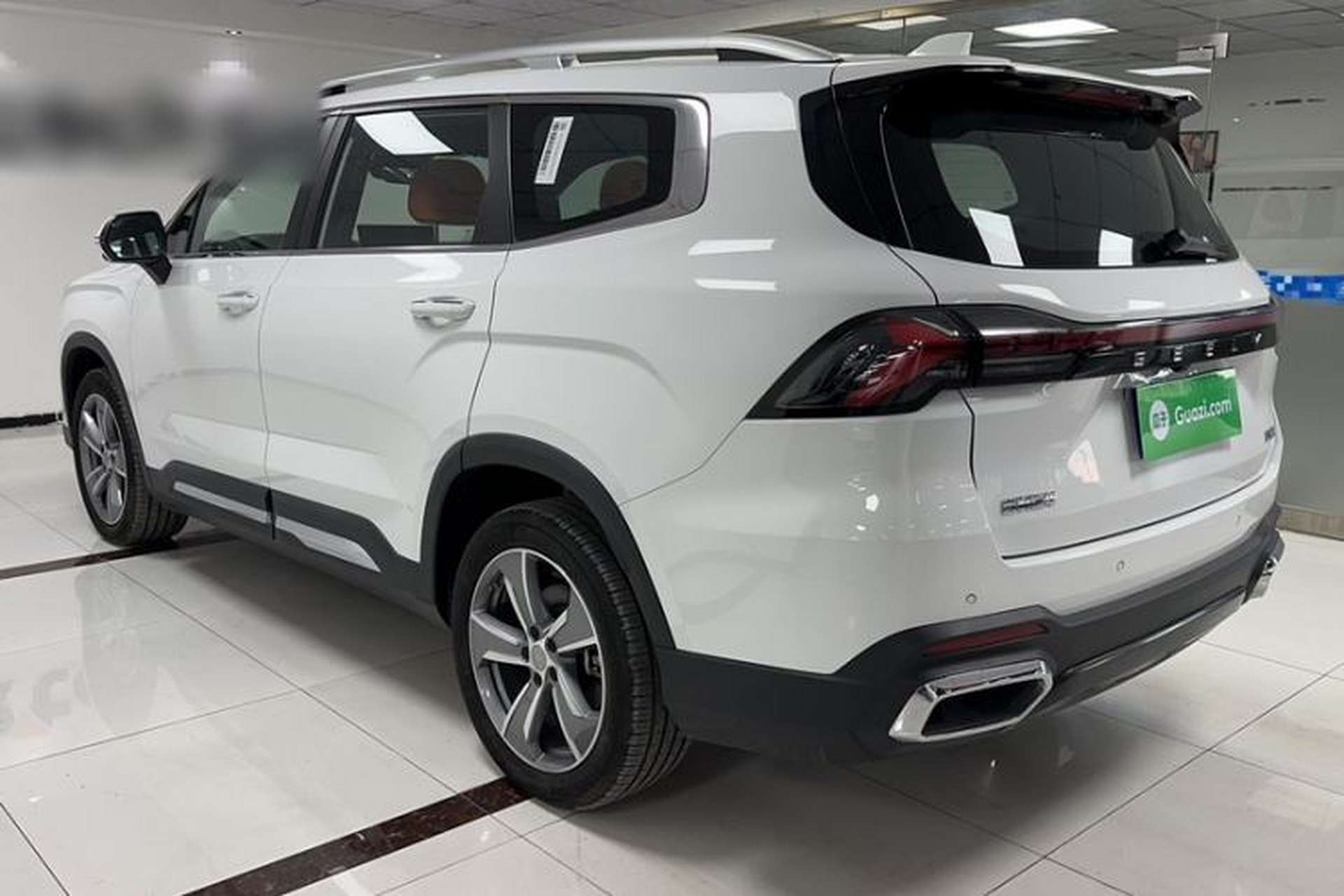 Used Geely Auto Haoyue L 2024 2.0T DCT Flagship Version Exterior 4