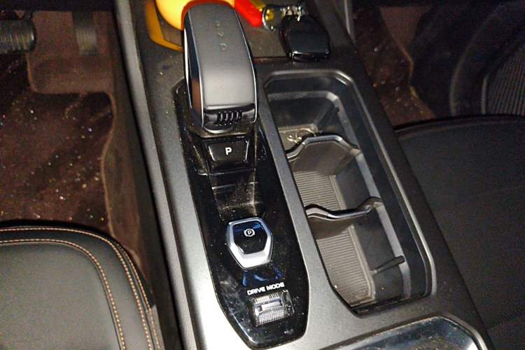 Used Geely Auto Haoyue L 2024 2.0T DCT Prestige Version Gear Lever