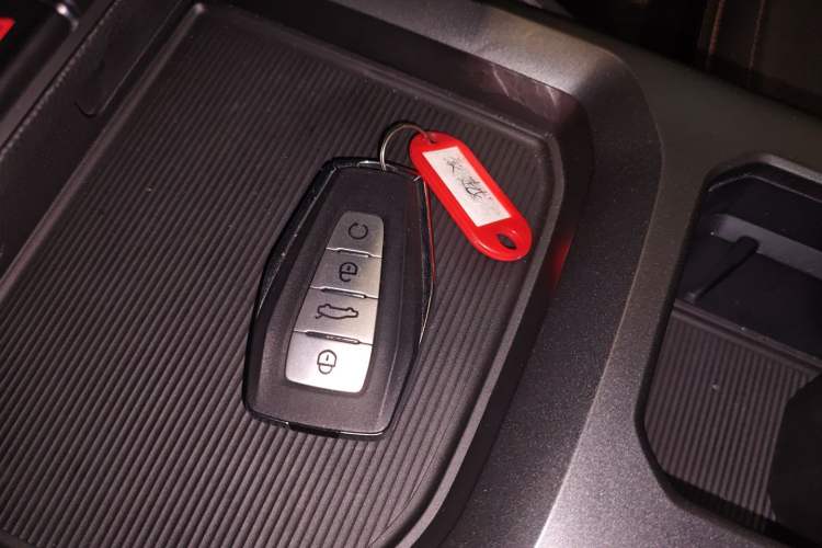 Used Geely Auto Haoyue L 2024 2.0T DCT Prestige Version Interior 1