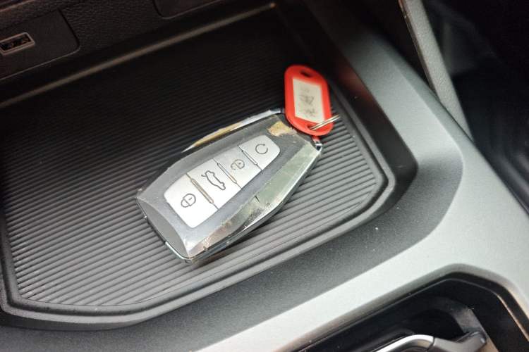 Used Geely Auto Haoyue L 2024 2.0T DCT Prestige Version Interior 1