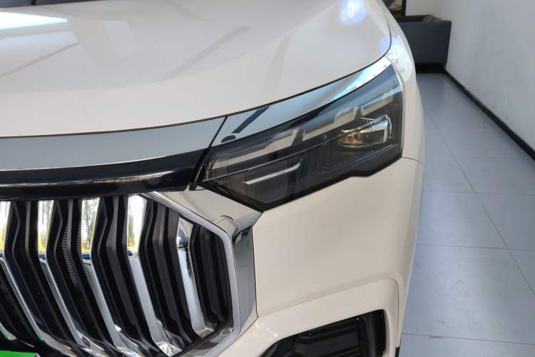 Used Geely Auto Haoyue L 2024 2.0T DCT Flagship Version Left Front Headlight