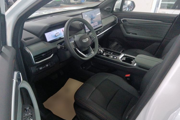 Used Geely Auto Haoyue L 2024 2.0T DCT Prestige Version Left Front Seat