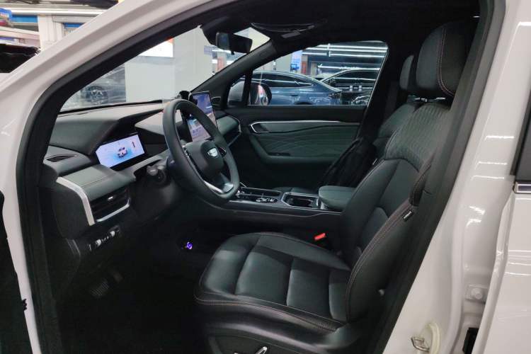 Used Geely Auto Haoyue L 2024 2.0T DCT Prestige Version Left Front Seat