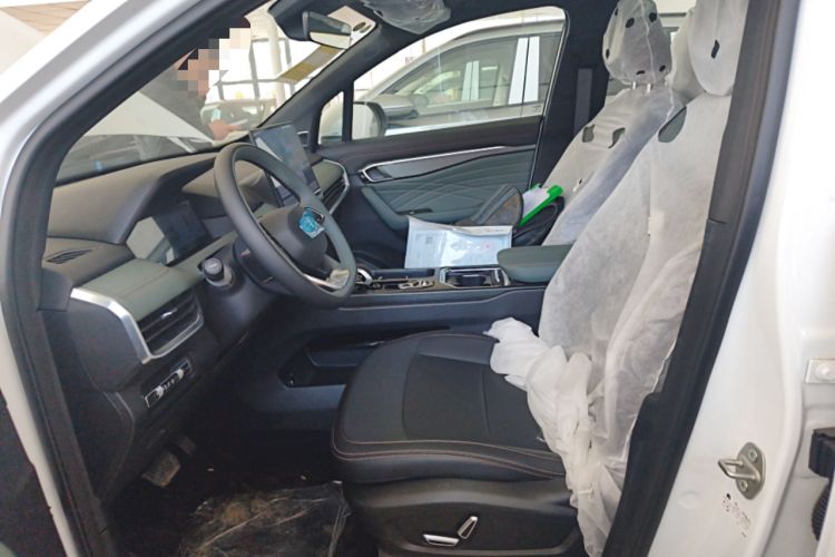 Used Geely Auto Haoyue L 2024 2.0T DCT Prestige Version Left Front Seat