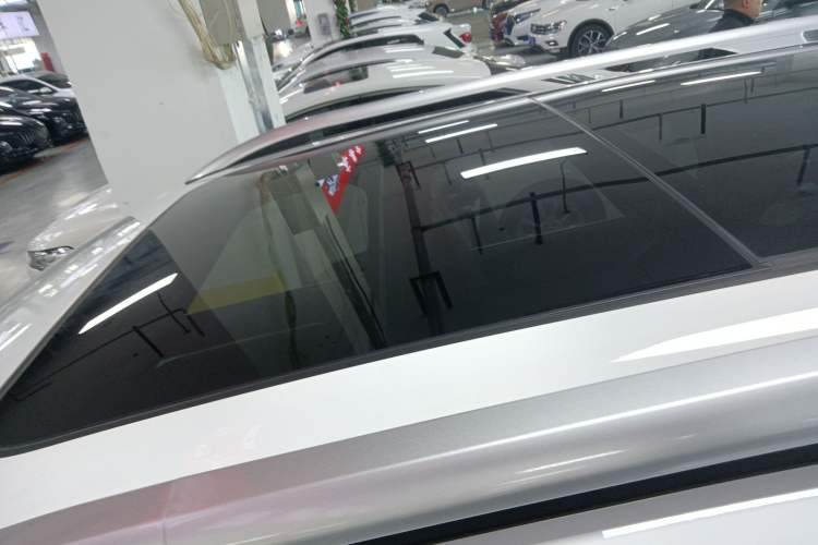 Used Geely Auto Haoyue L 2024 2.0T DCT Prestige Version Roof