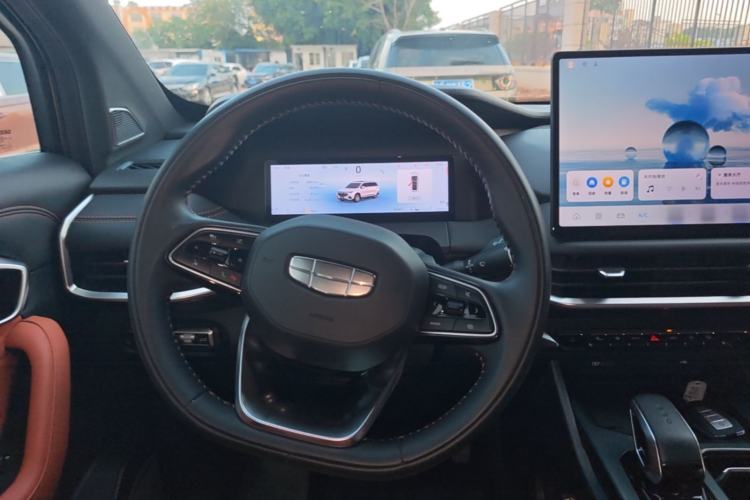 Used Geely Auto Haoyue L 2024 2.0T DCT Flagship Version Steering Wheel