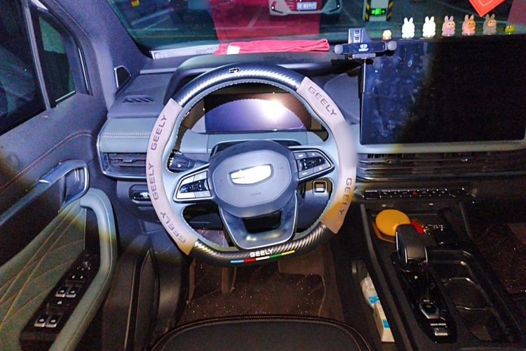 Used Geely Auto Haoyue L 2024 2.0T DCT Prestige Version Steering Wheel