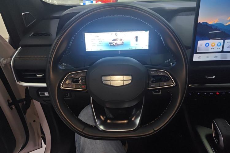 Used Geely Auto Haoyue L 2024 2.0T DCT Flagship Version Steering Wheel