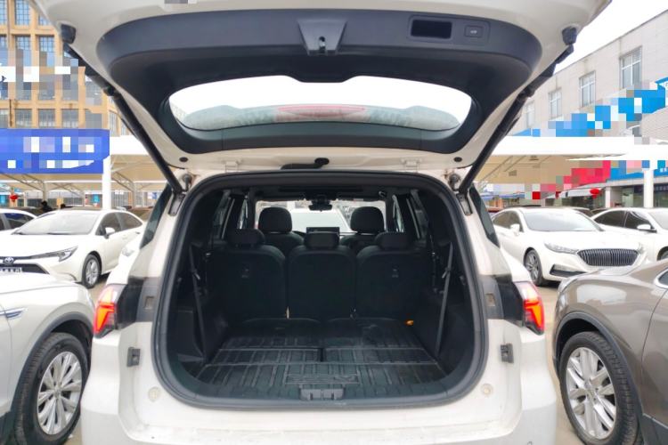 Used Geely Auto Haoyue L 2024 2.0T DCT Prestige Version Trunk