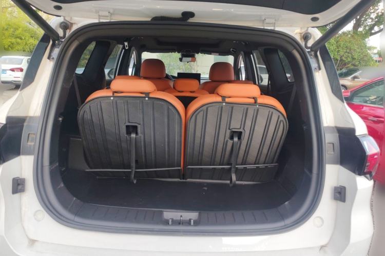 Used Geely Auto Haoyue L 2024 2.0T DCT Flagship Version Trunk