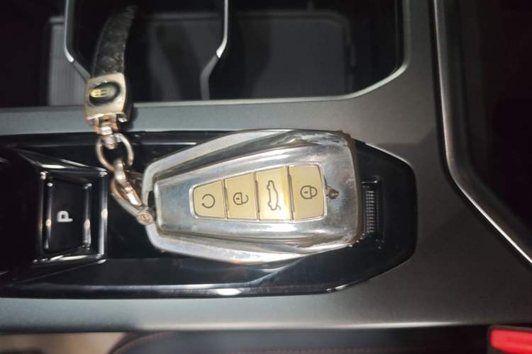 Used Geely Auto Haoyue L 2024 2.0T DCT Prestige Version Vehicle Key