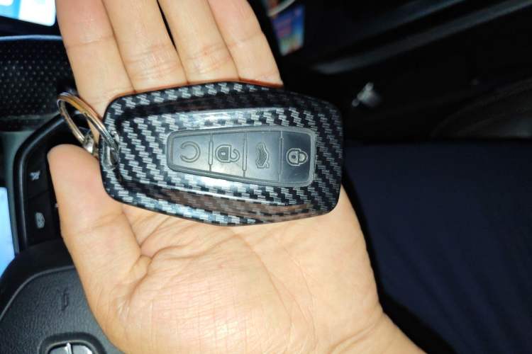 Used Geely Auto Haoyue L 2024 2.0T DCT Luxury Version Vehicle Key
