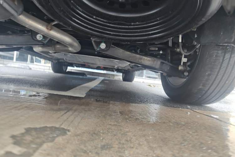 Used Geely Auto Haoyue L 2025 2.0T DCT Luxury Edition Chassis Rear