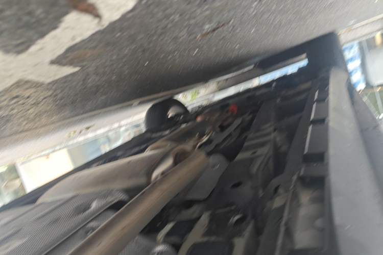 Used Geely Auto Haoyue L 2025 2.0T DCT Luxury Edition Chassis Rear Left