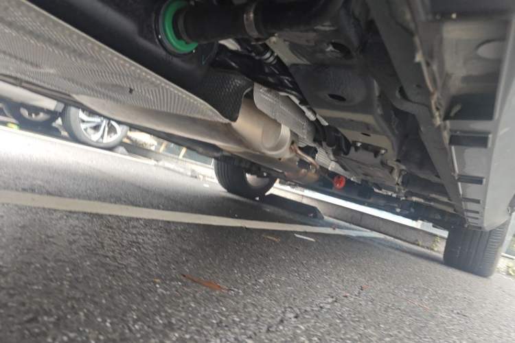 Used Geely Auto Haoyue L 2025 2.0T DCT Luxury Edition Chassis Rear Right