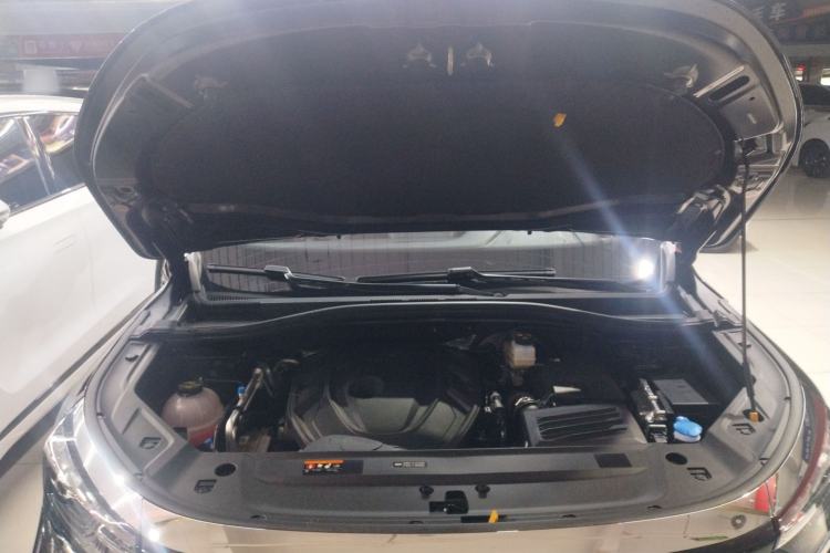 Used Geely Auto Haoyue L 2025 2.0T DCT Luxury Edition Engine Bay