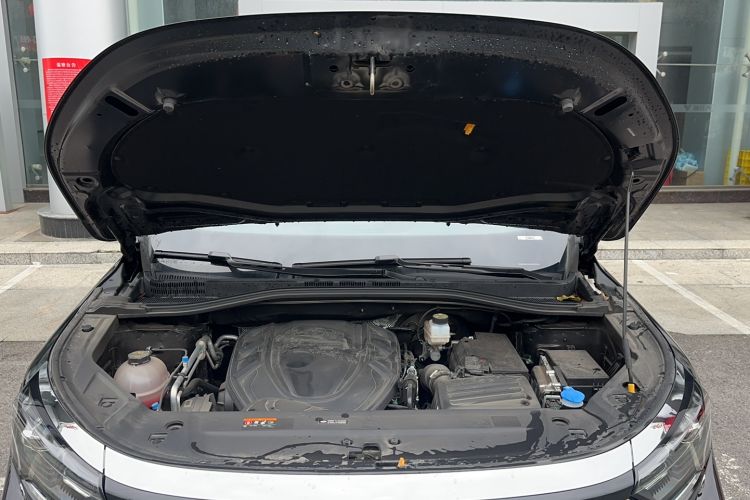Used Geely Auto Haoyue L 2025 2.0T DCT Luxury Edition Engine Bay