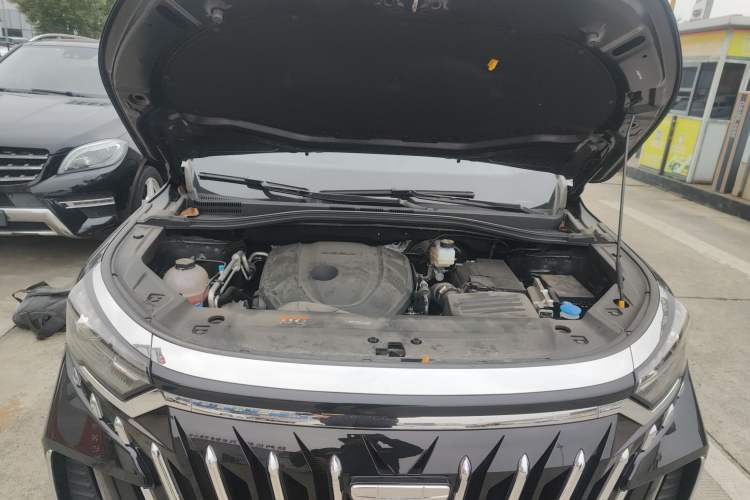 Used Geely Auto Haoyue L 2025 2.0T DCT Luxury Edition Engine Bay