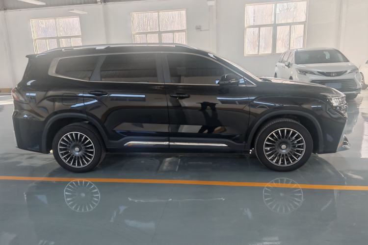 Used Geely Auto Haoyue L 2025 2.0T DCT Luxury Edition Exterior 2